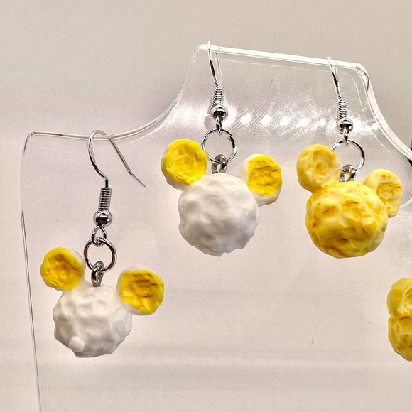 Mickey Popcorn Earrings - Mickey Mouse - Food Earrings - Buttered Popcorn - Picture 2 of 11